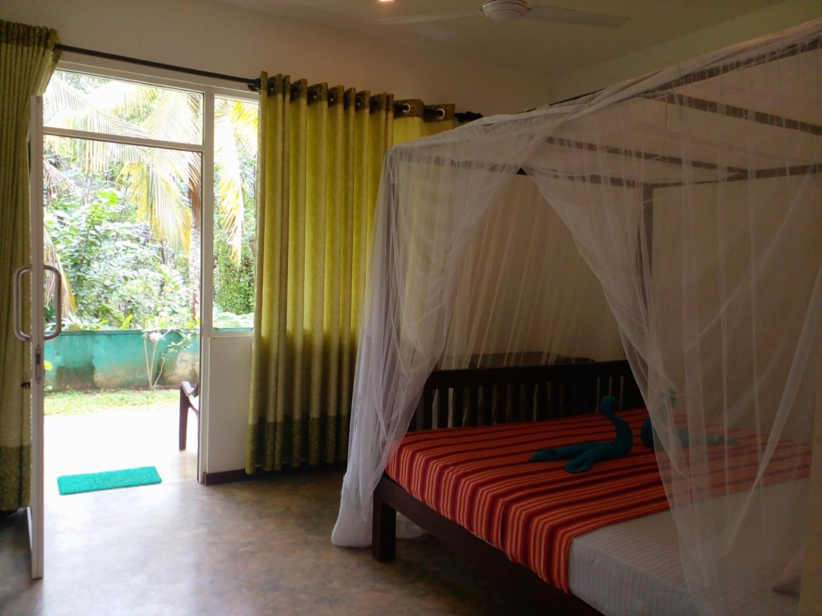 Jungle Restaurant And Villa Unawatuna Exterior photo