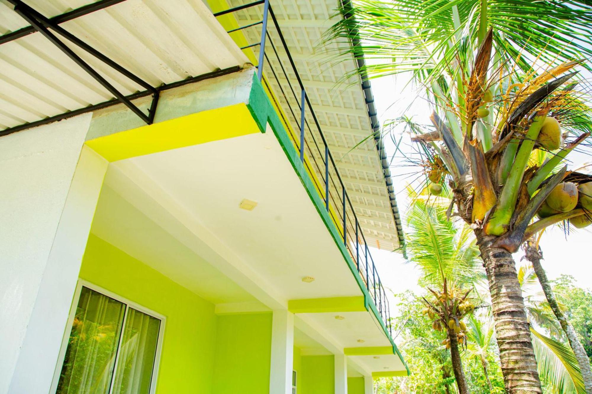 Jungle Restaurant And Villa Unawatuna Exterior photo